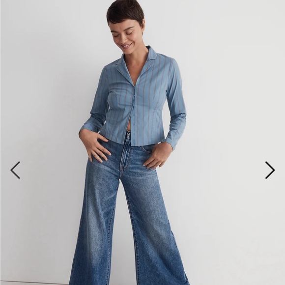 Madewell Poplin Hook-Front Shrunken Shirt - Picture 2 of 6